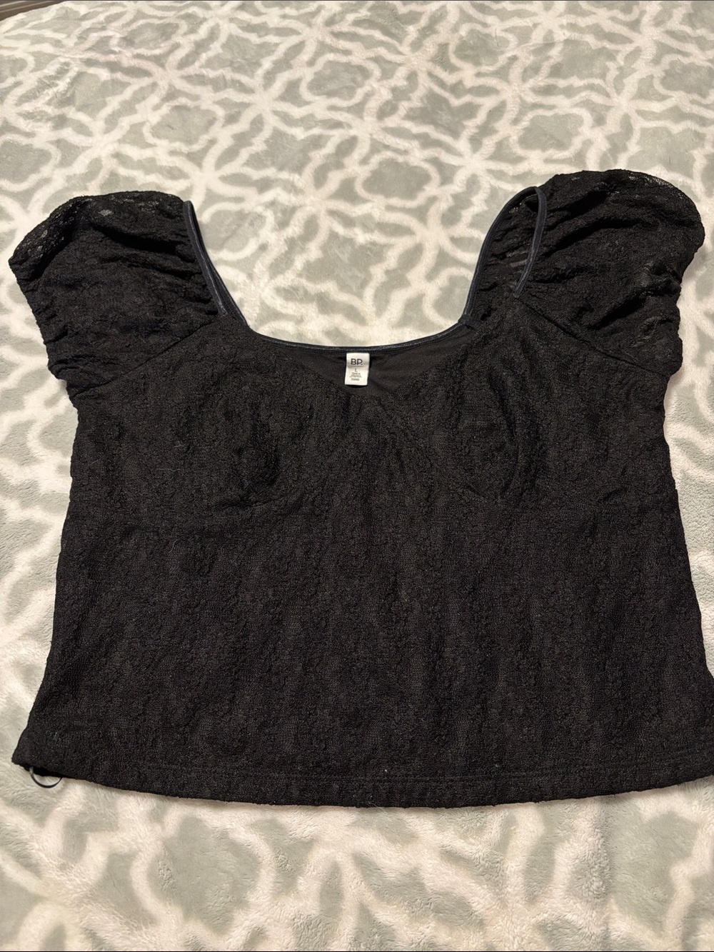 bp Black Lace Puff-Sleeve Crop Top